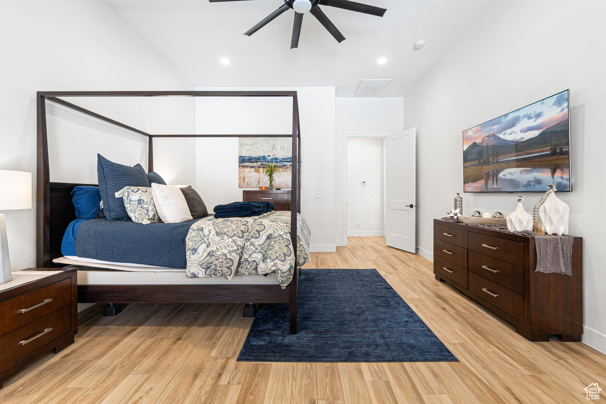 DESERT COVE PH 3 - Residential