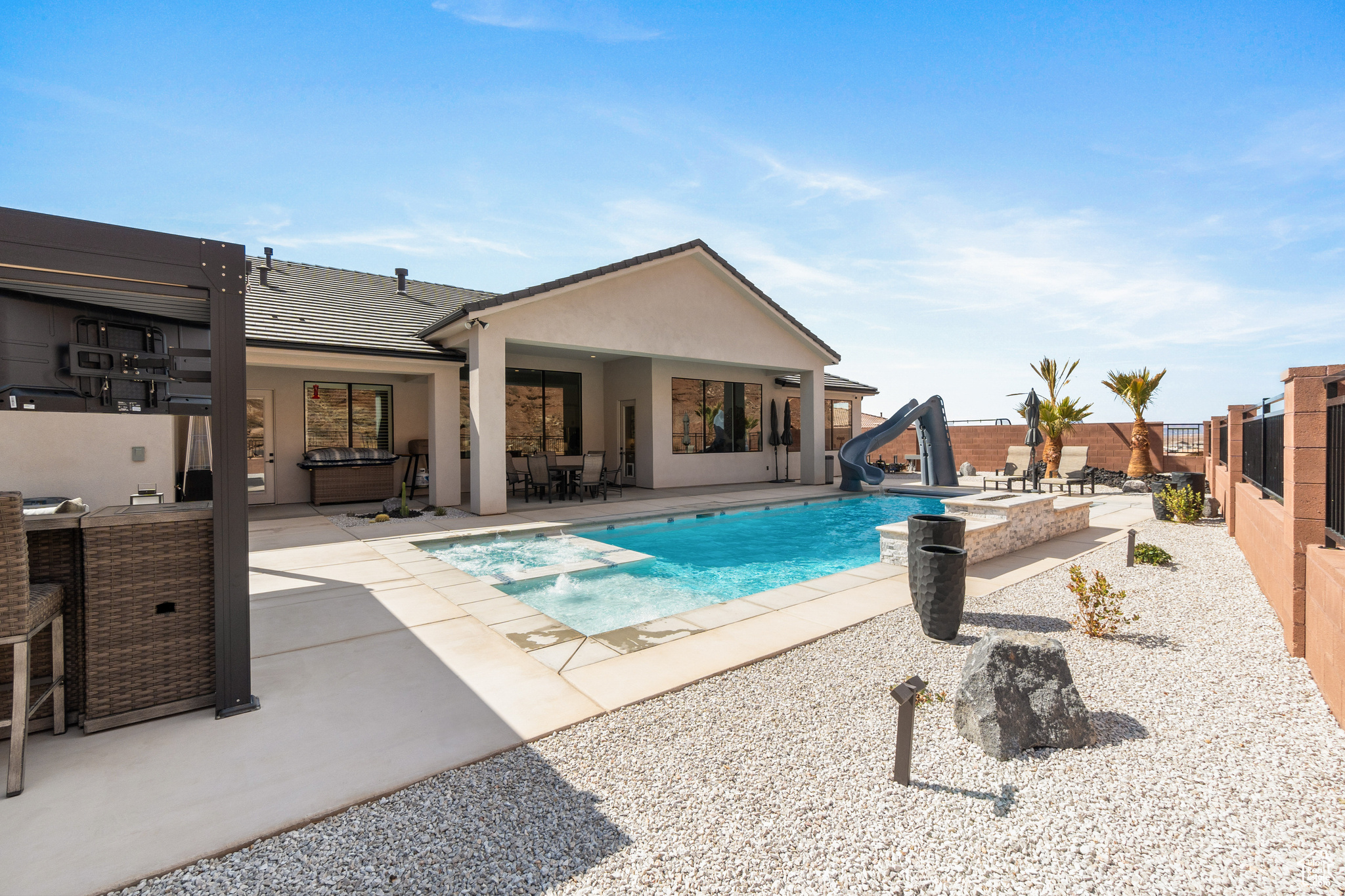 DESERT COVE PH 3 - Residential
