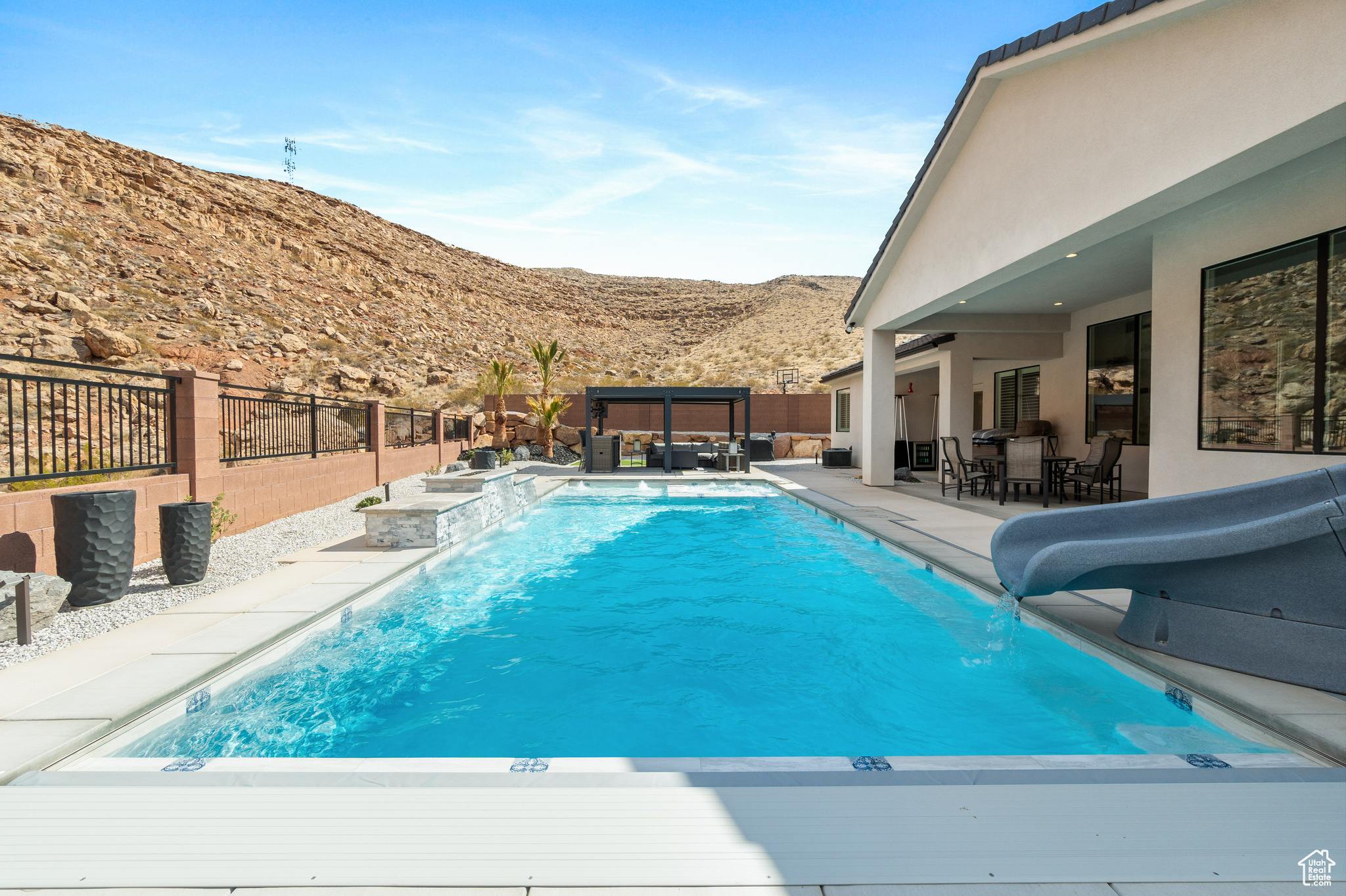 DESERT COVE PH 3 - Residential
