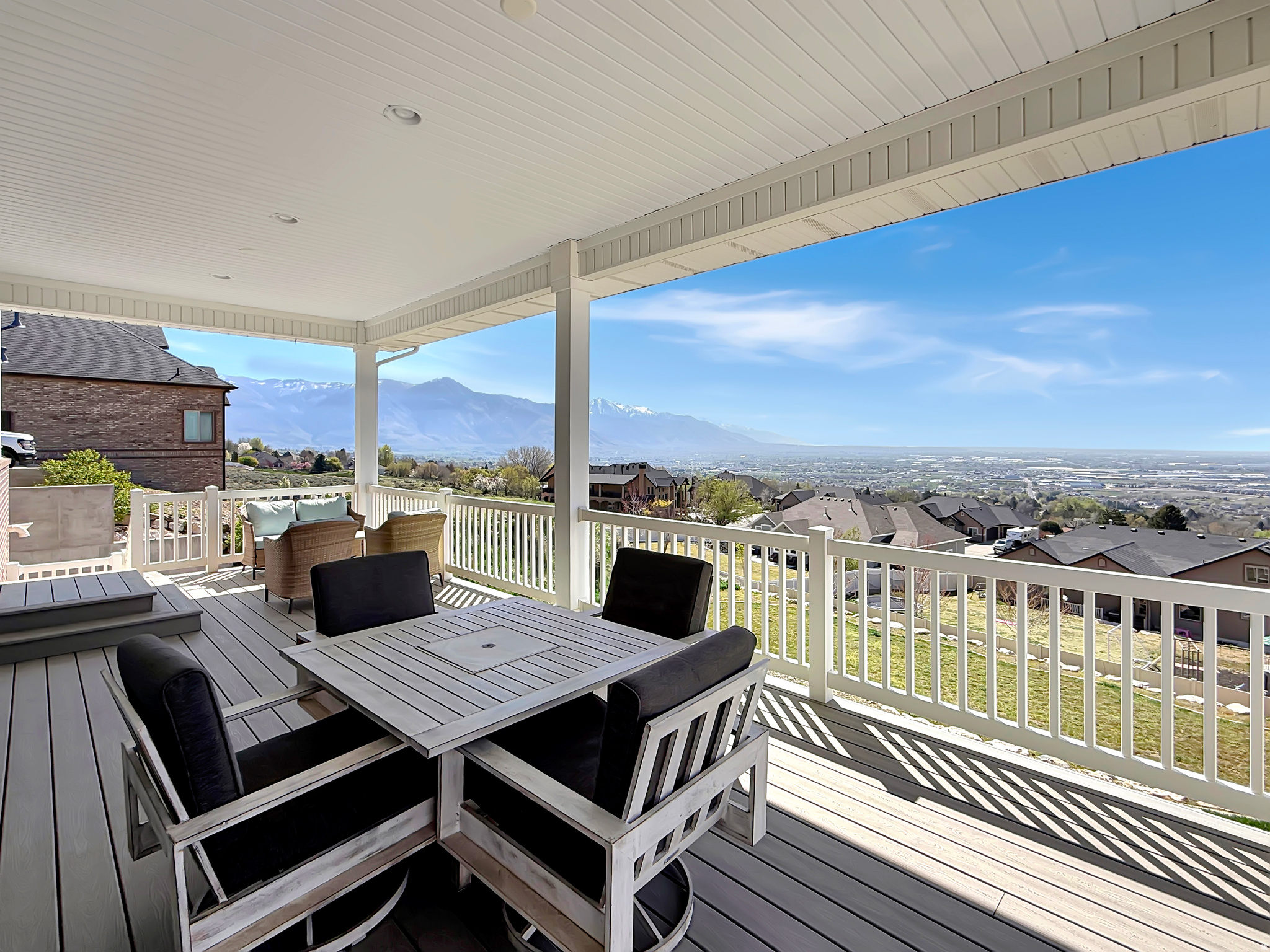 DEER CREST - Residential