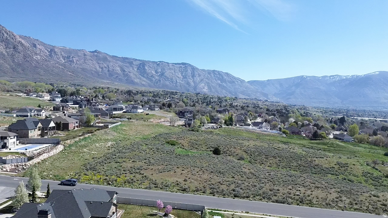 DEER CREST - Residential