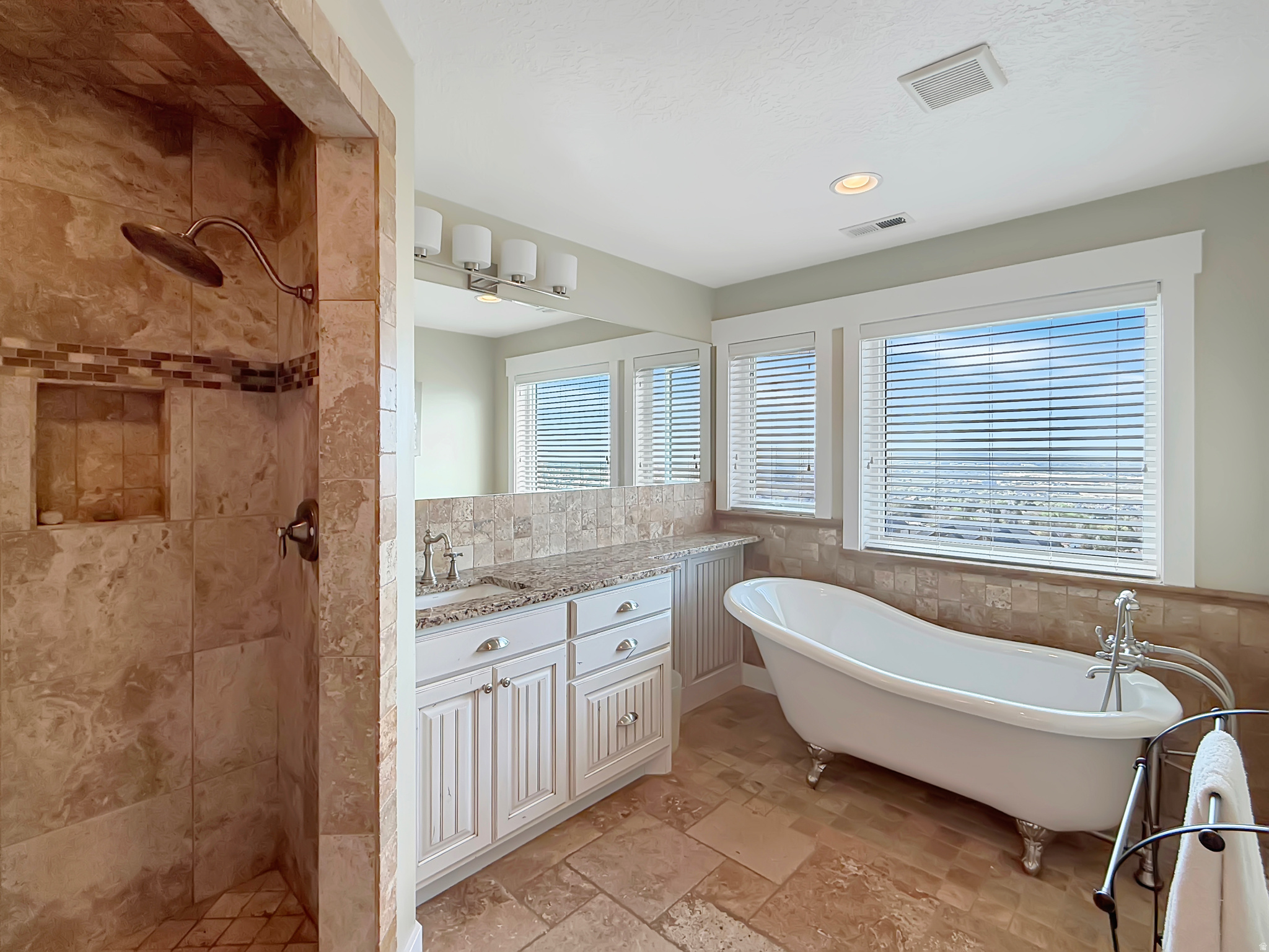 DEER CREST - Residential
