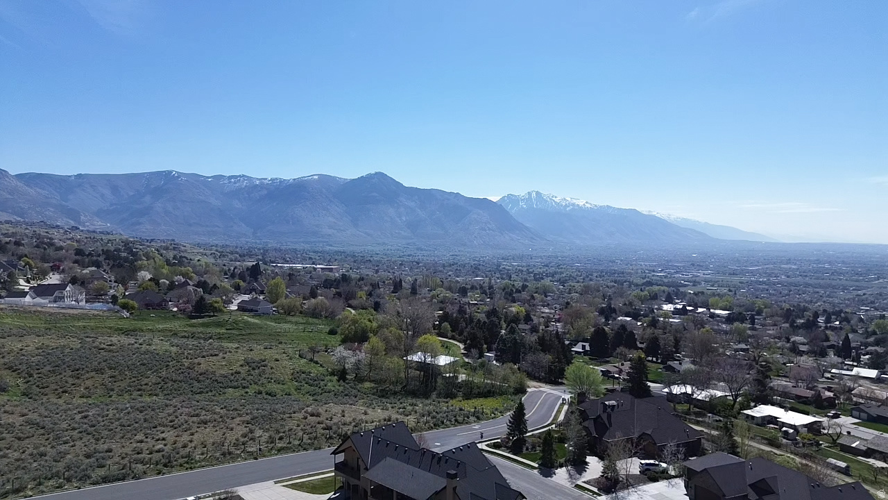 DEER CREST - Residential