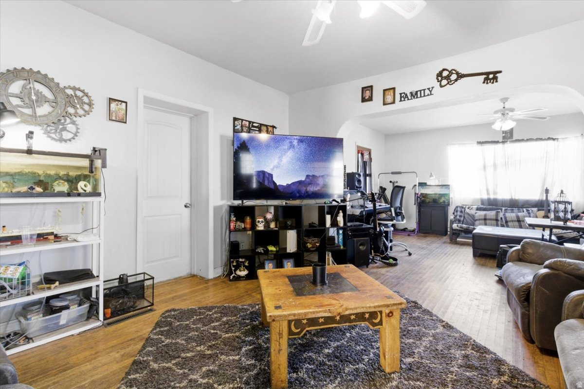 YOUNG PROPERTY - Residential