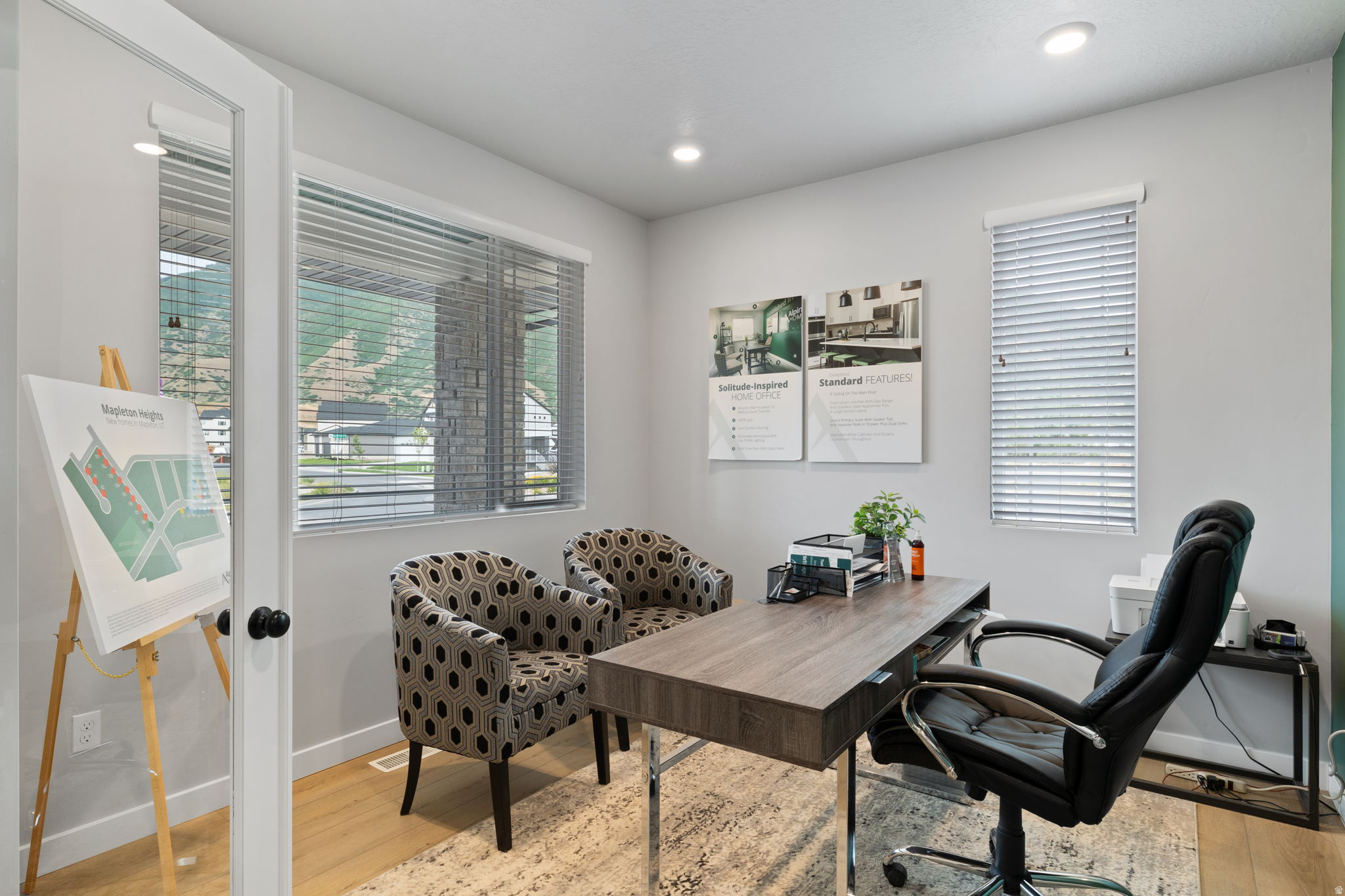 NORTH LAKE MEADOWS - Residential
