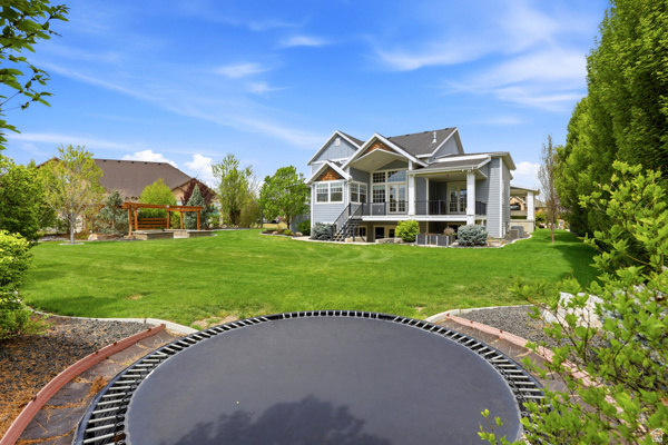 LOOMIS VILLAGE PHASE 1 - Residential