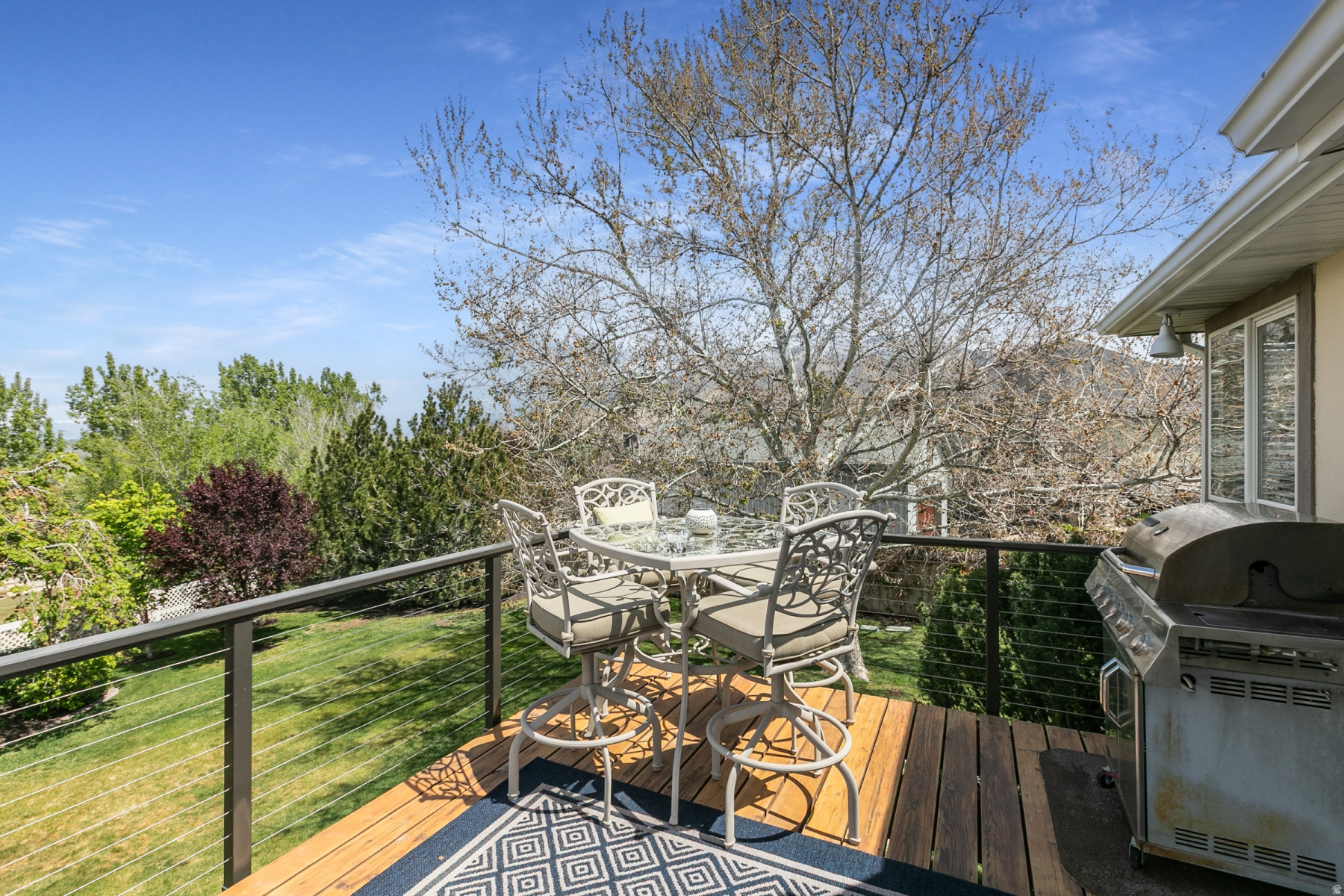 SOUTHRIDGE - Residential