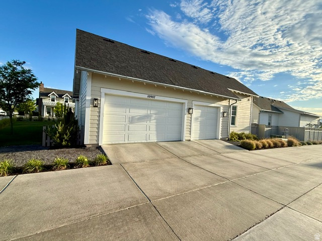 DAYBREAK - Residential
