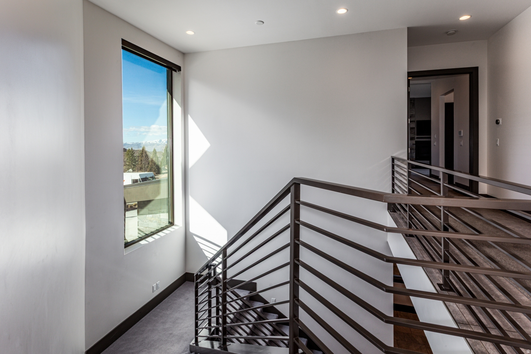 RADIUS CURVE - Residential