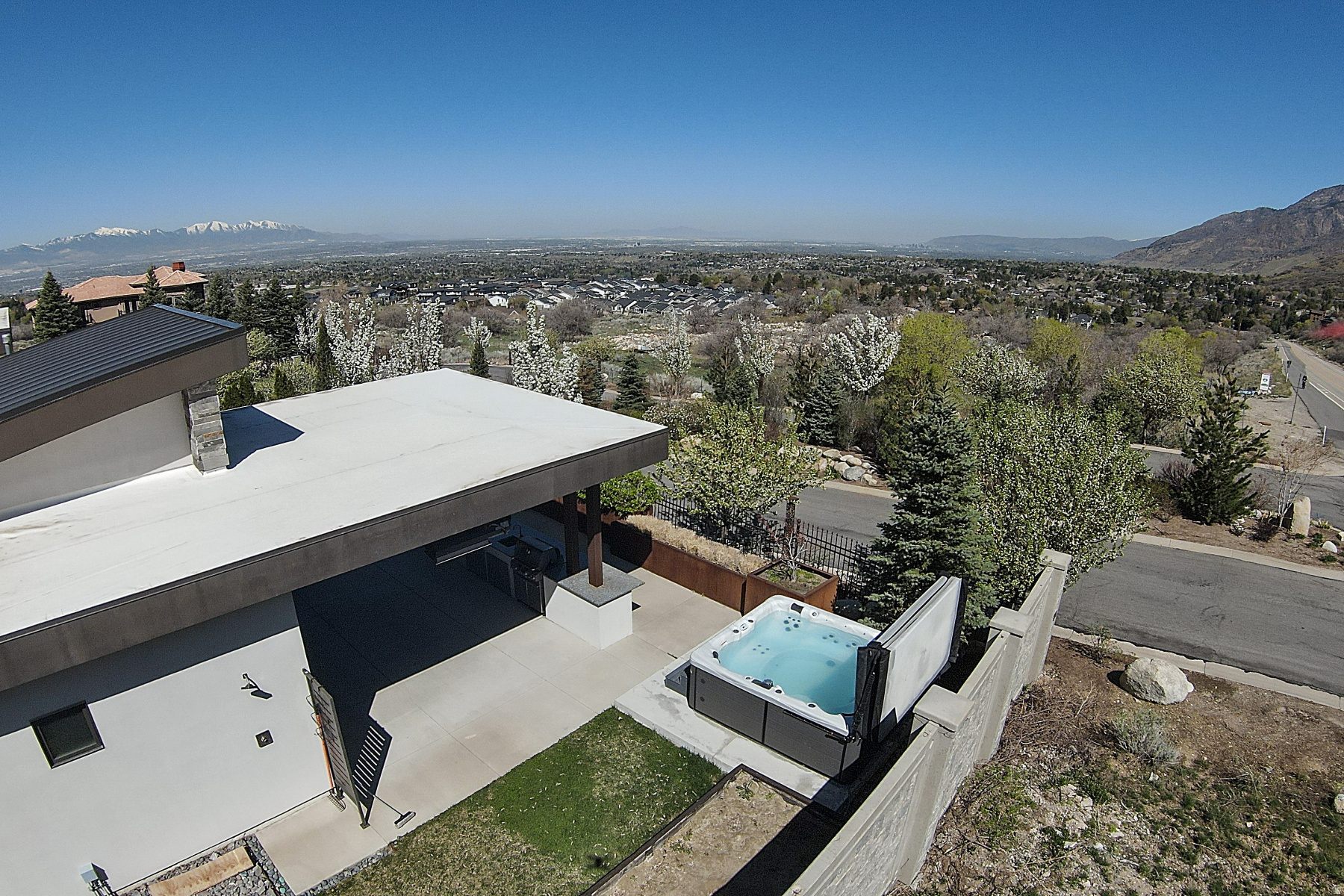 RADIUS CURVE - Residential