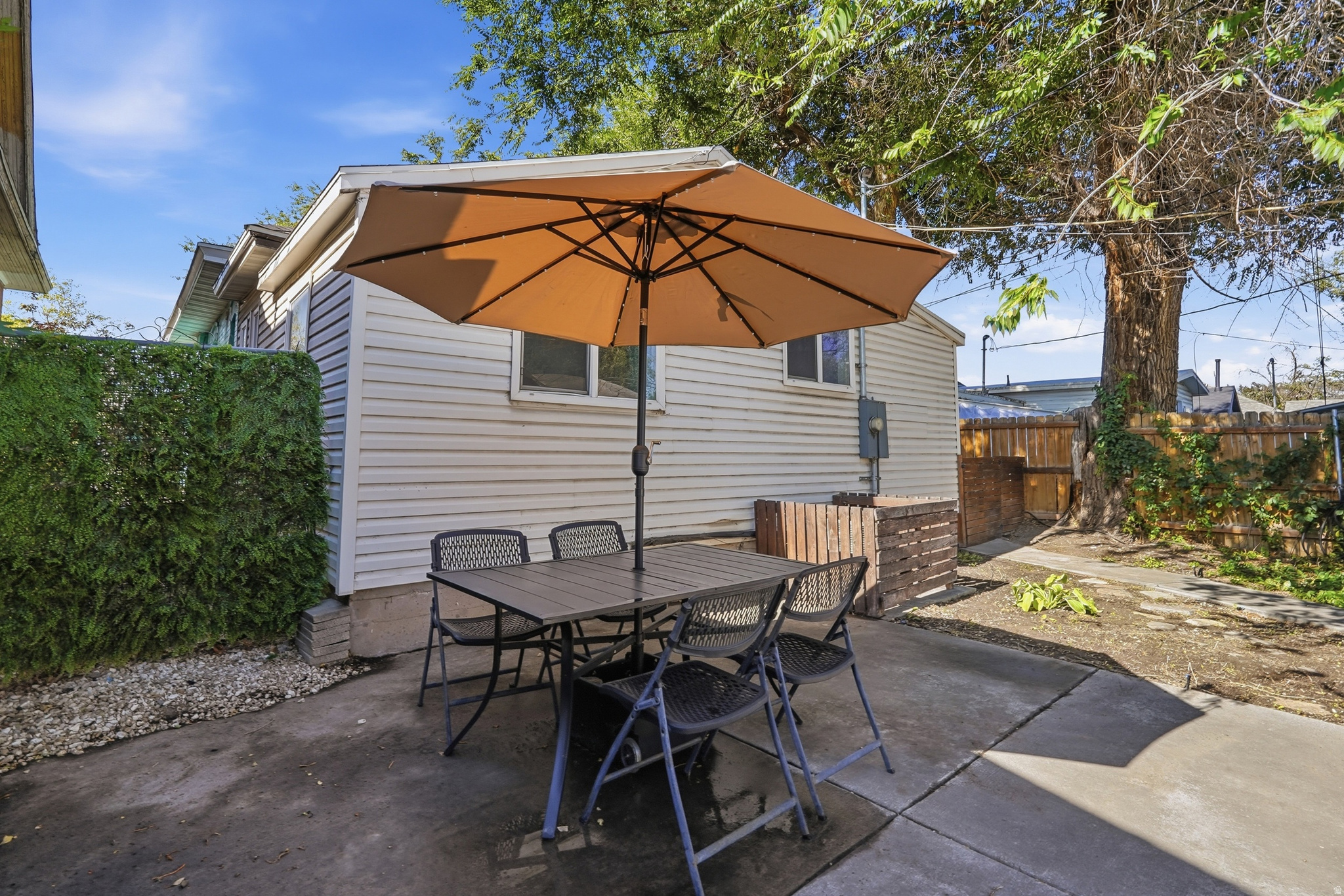 POPLAR GROVE - Residential