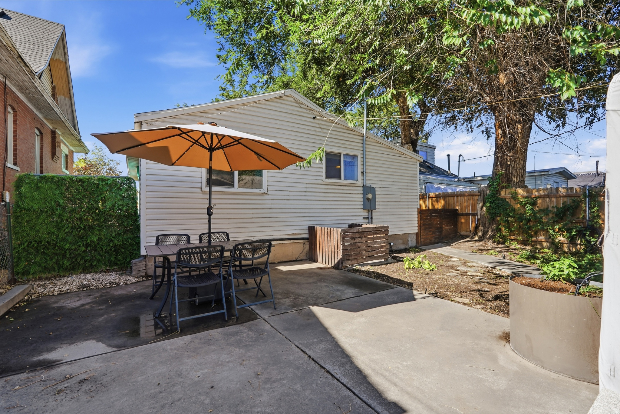 POPLAR GROVE - Residential