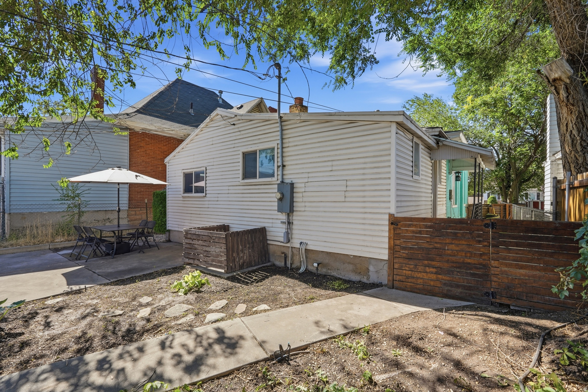 POPLAR GROVE - Residential