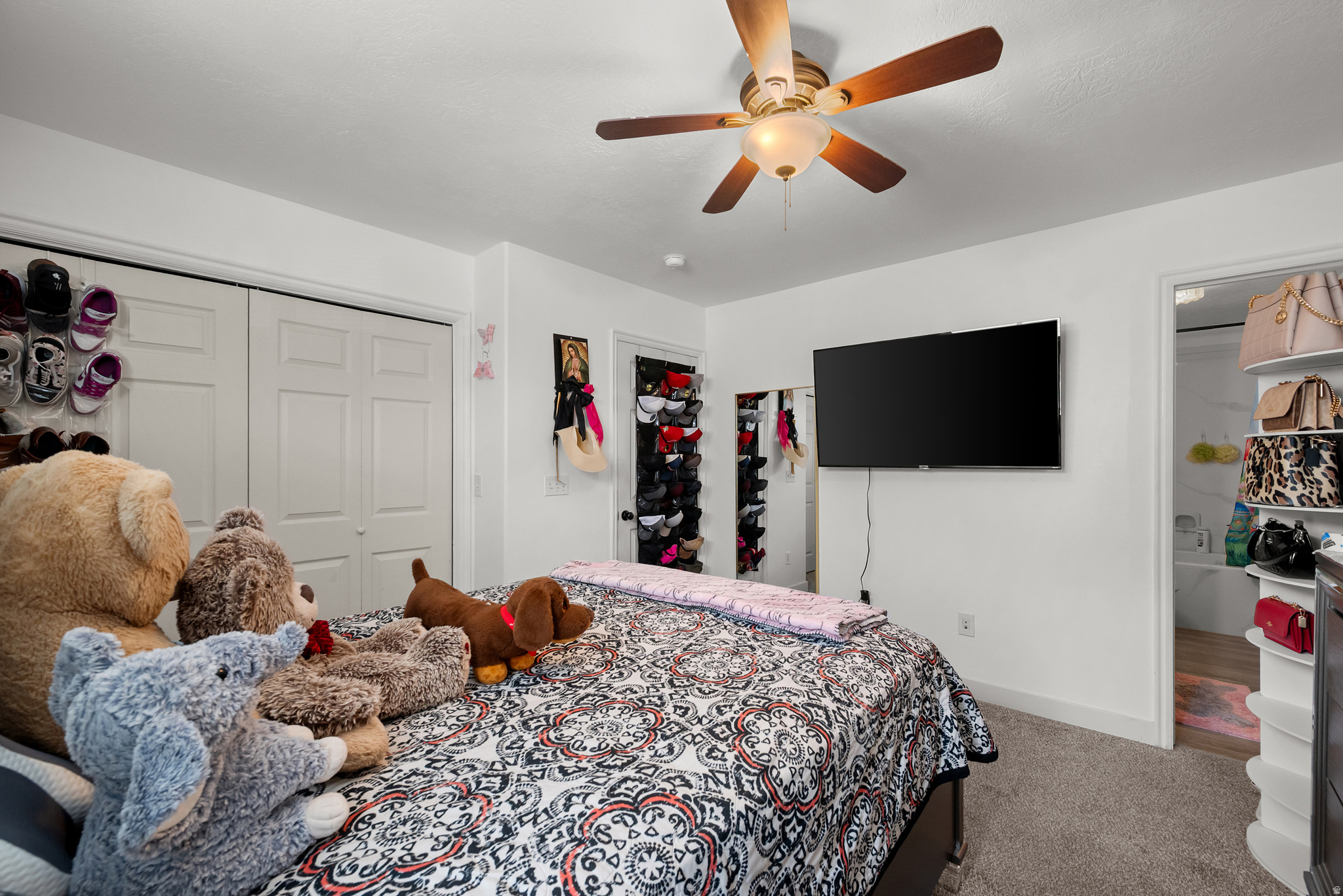 MOUNTAIN VIEW - Residential