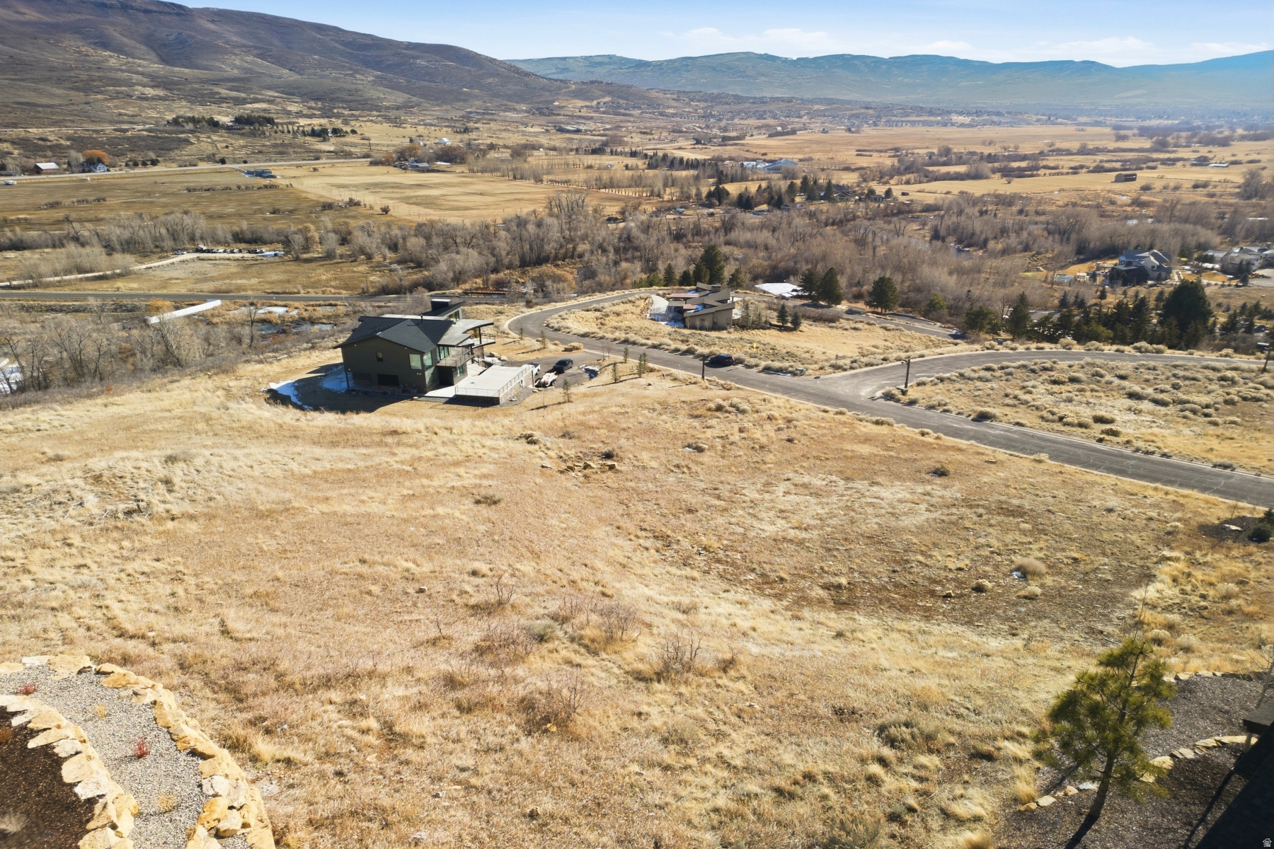 RIVER MEADOWS RANCH - Land
