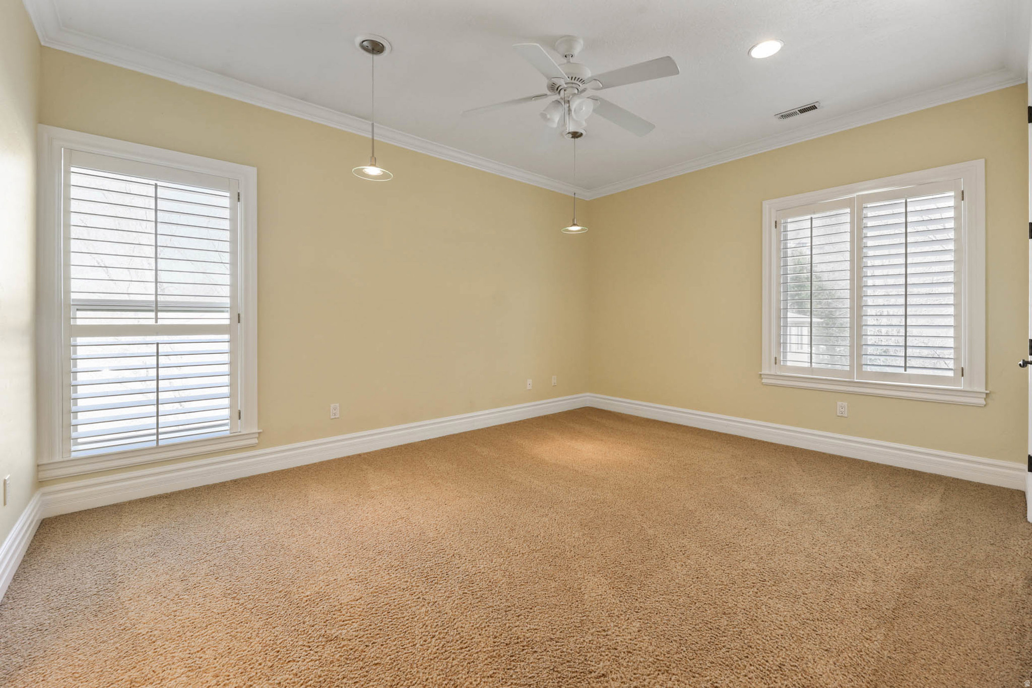 TOLCATE WOODS - Residential