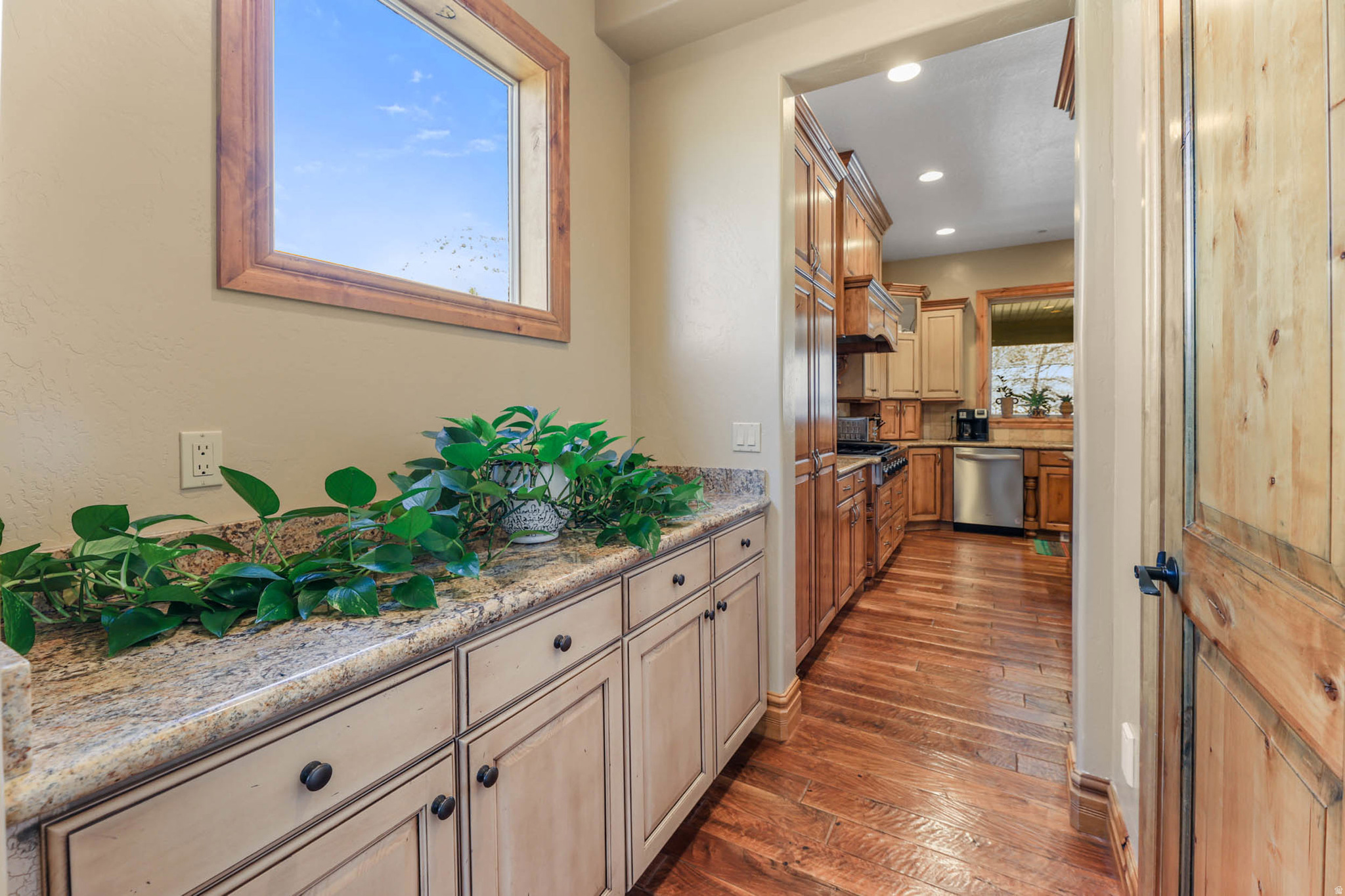 TOLCATE WOODS - Residential