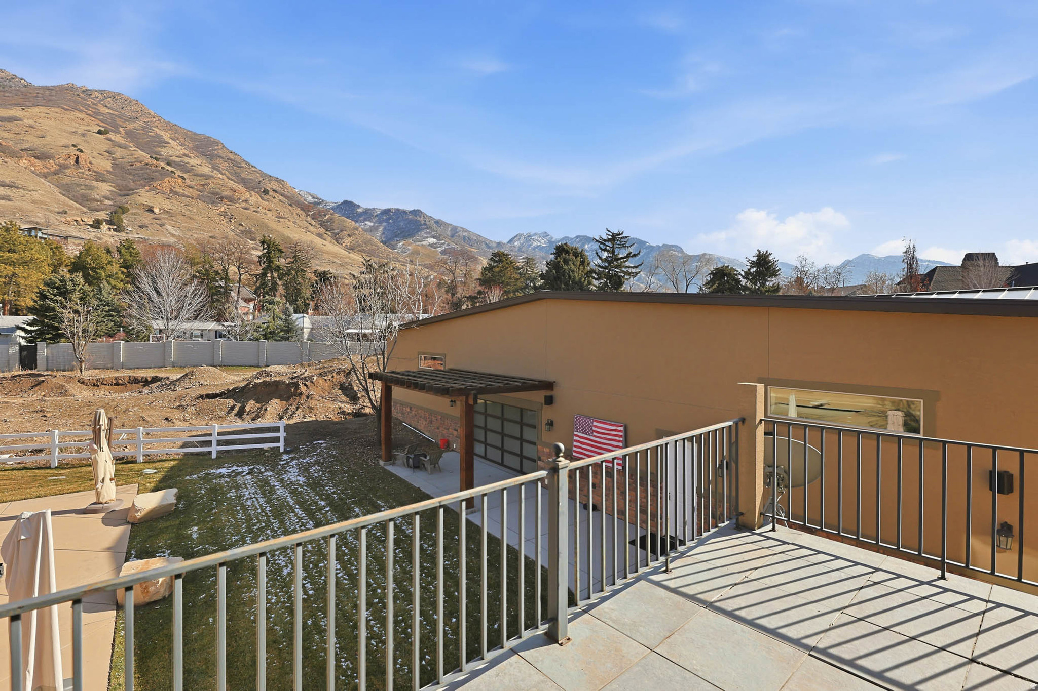 TOLCATE WOODS - Residential