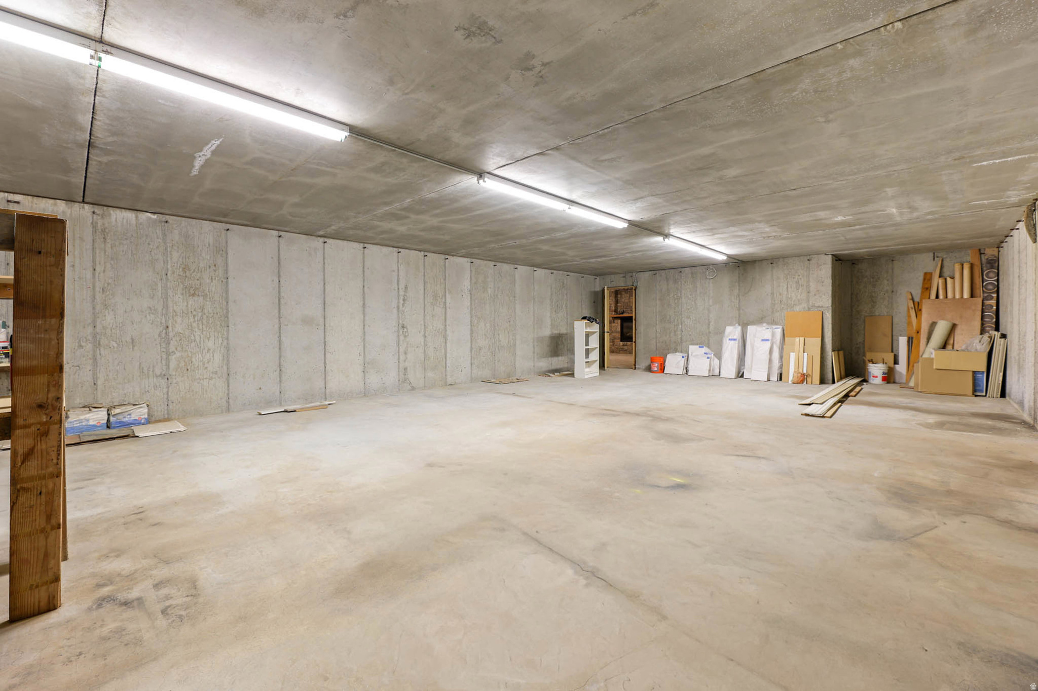 TOLCATE WOODS - Residential