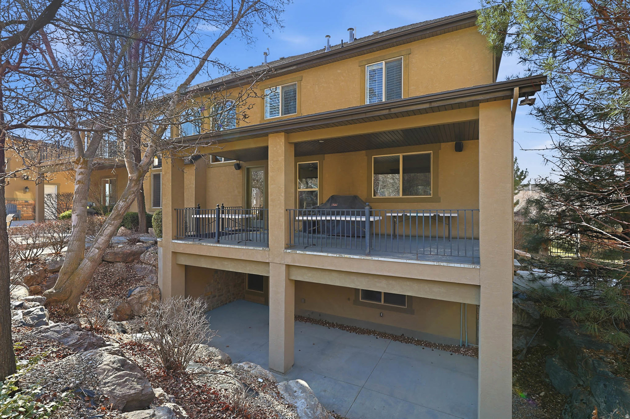 TOLCATE WOODS - Residential