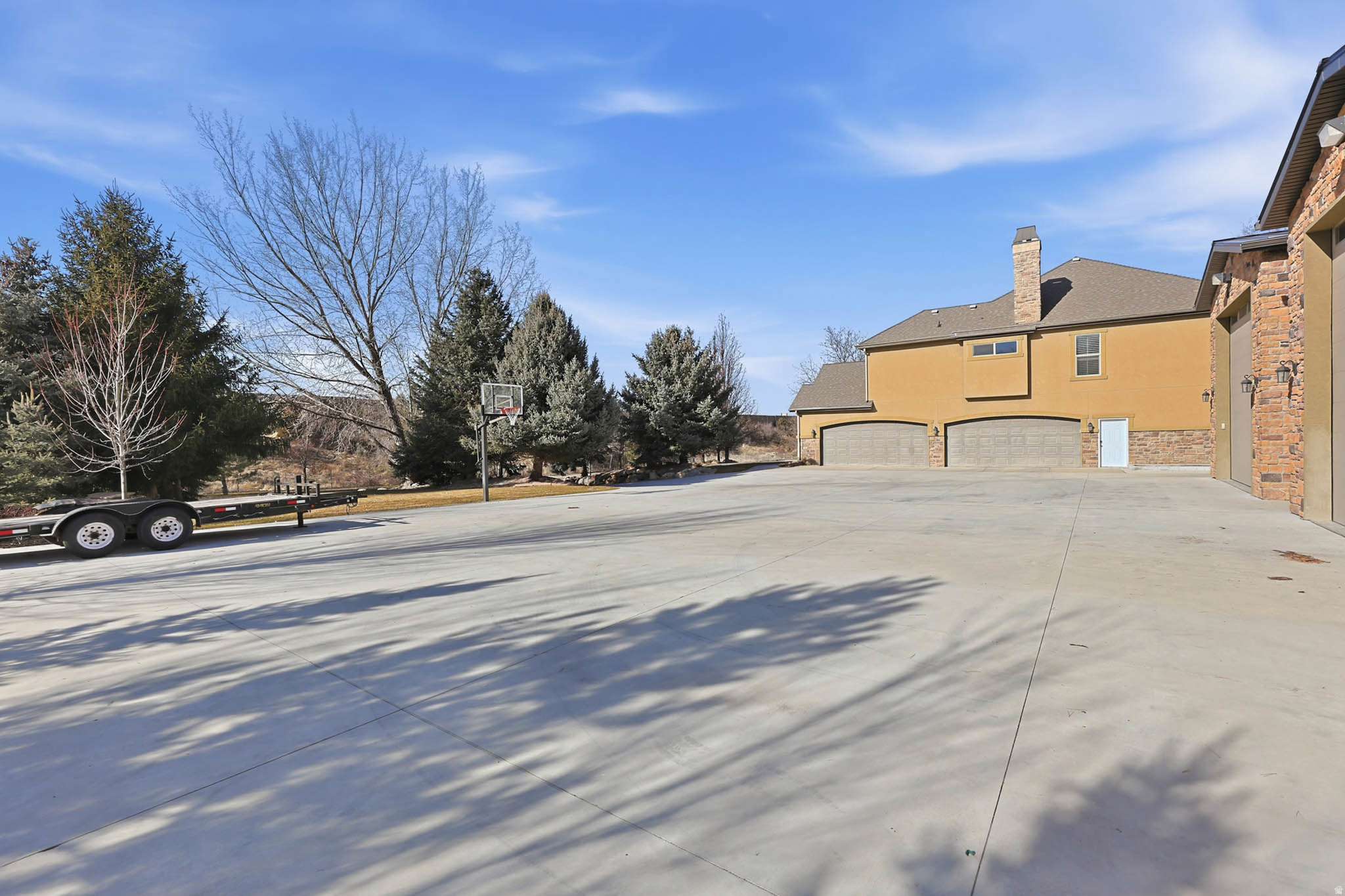TOLCATE WOODS - Residential