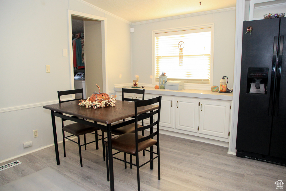 PALATIAL LIVING - Residential