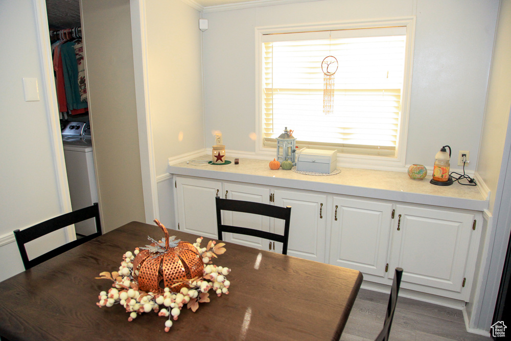 PALATIAL LIVING - Residential