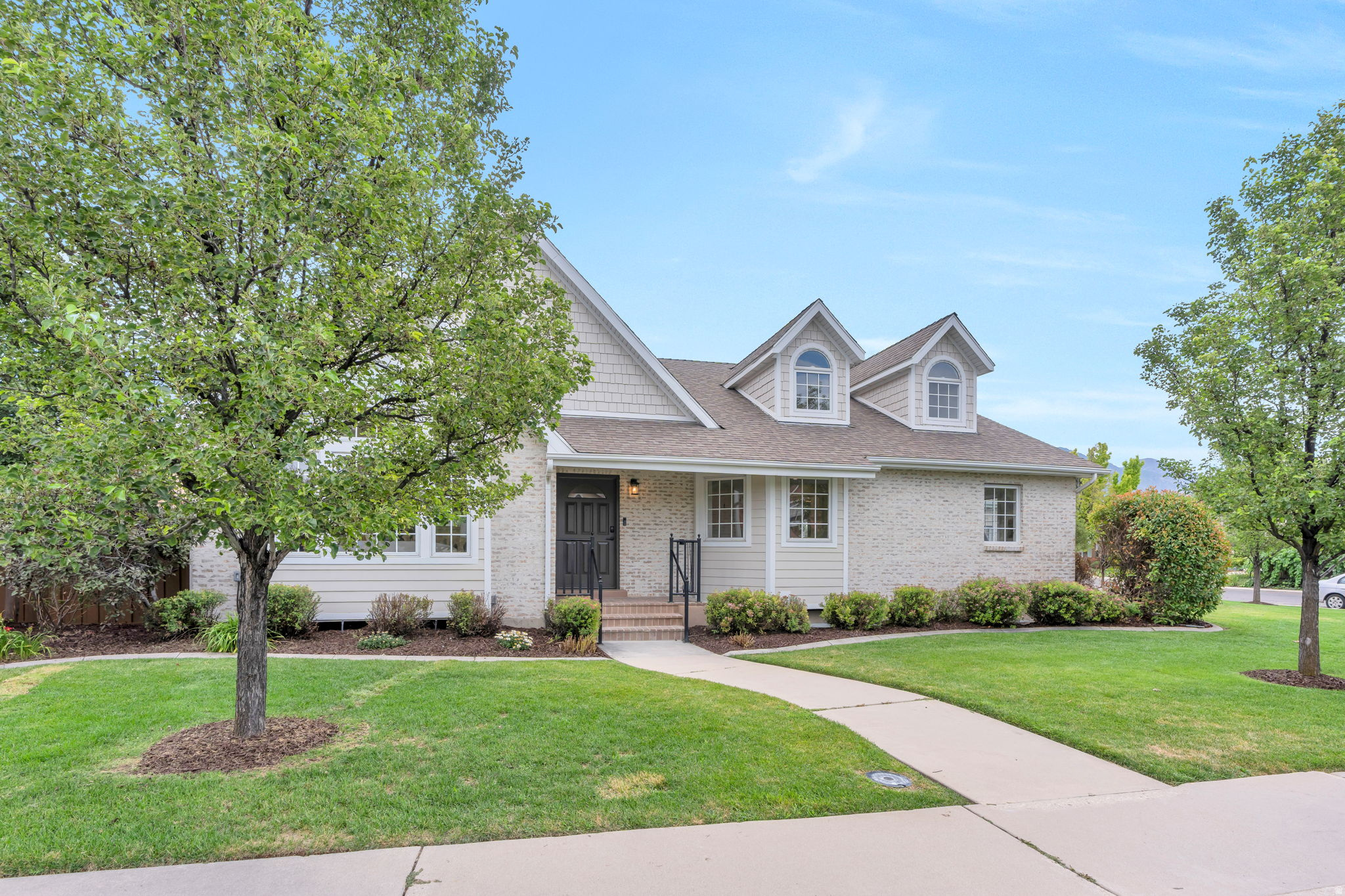 BRENTON WOODS - Residential