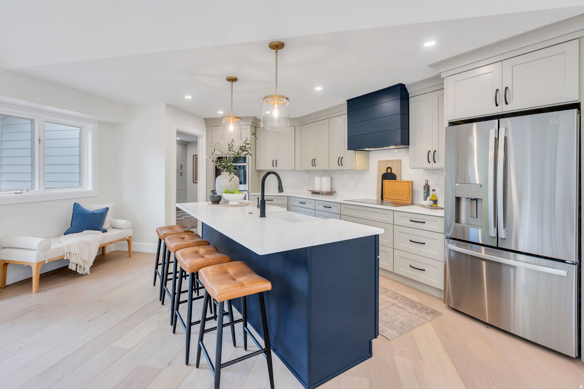 BRENTON WOODS - Residential