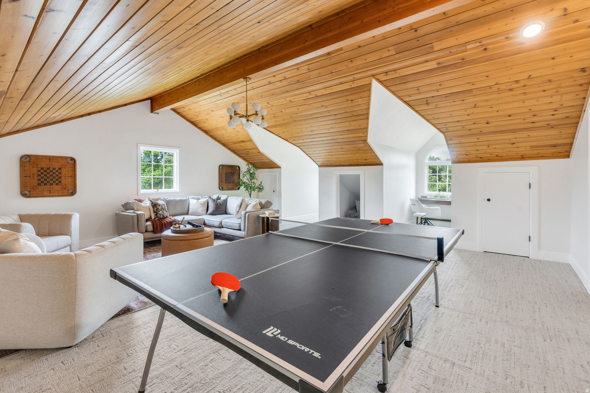 BRENTON WOODS - Residential
