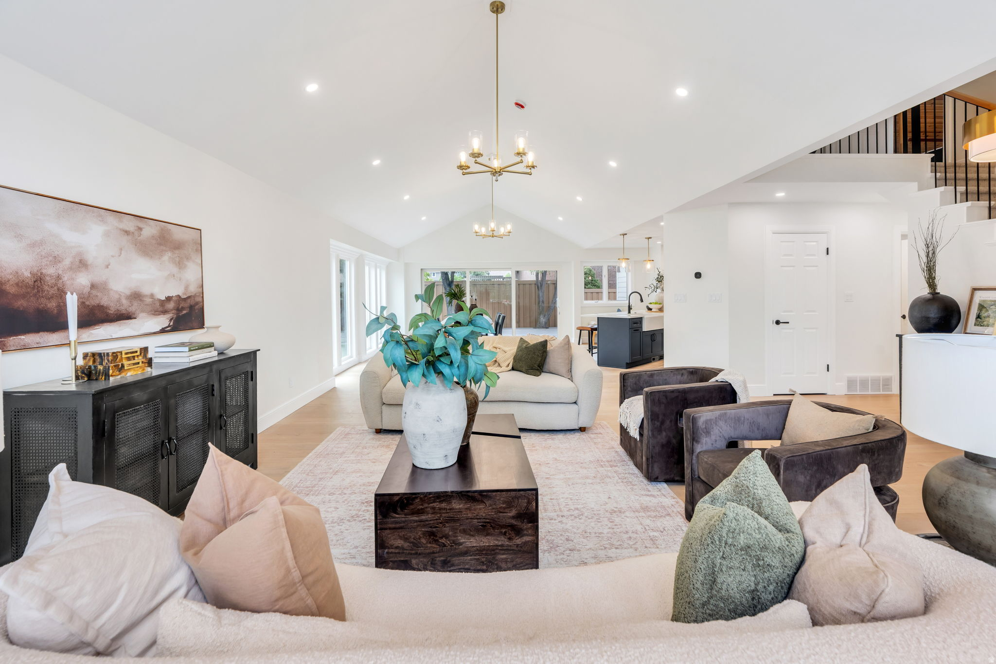 BRENTON WOODS - Residential