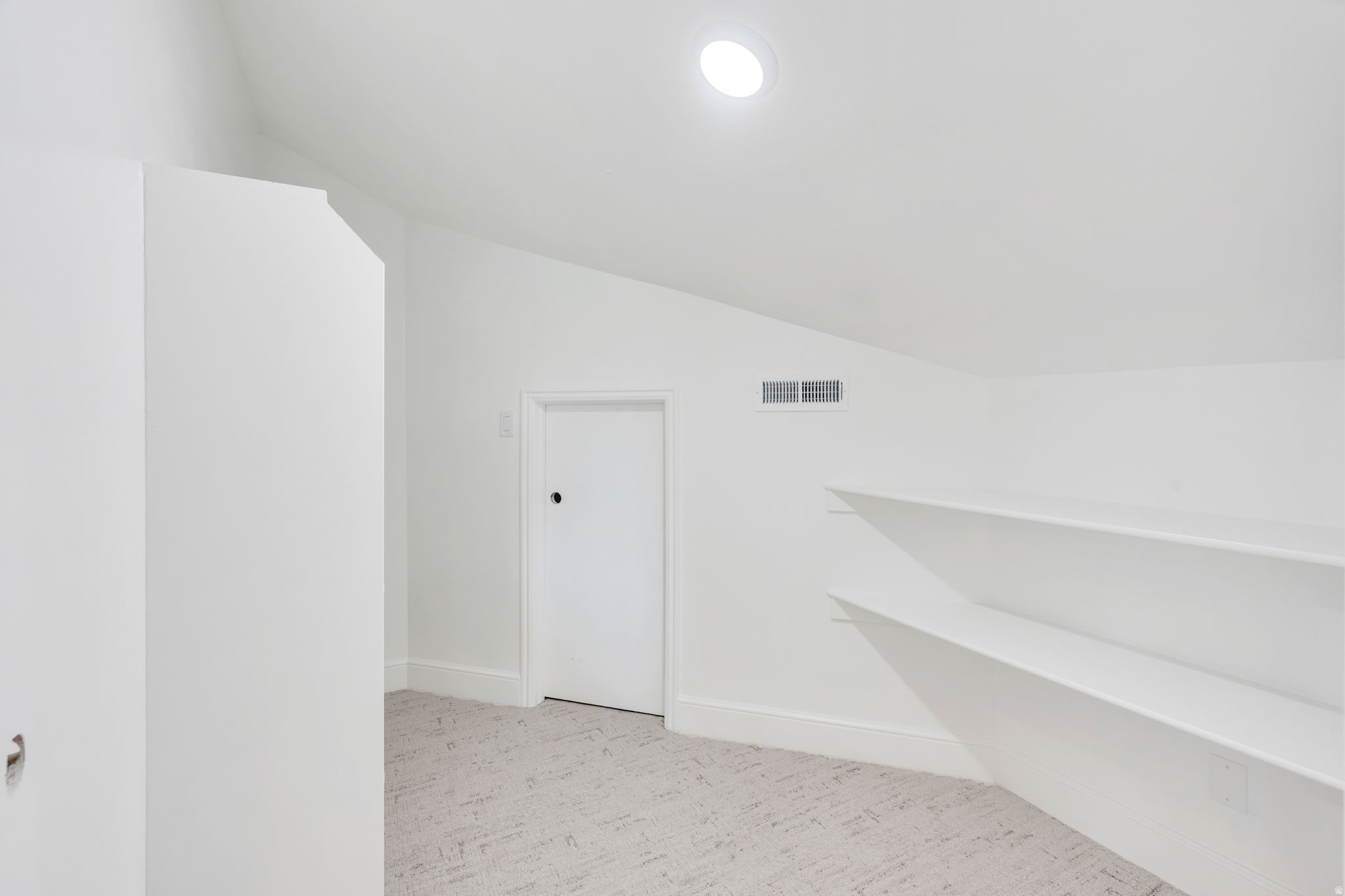 BRENTON WOODS - Residential