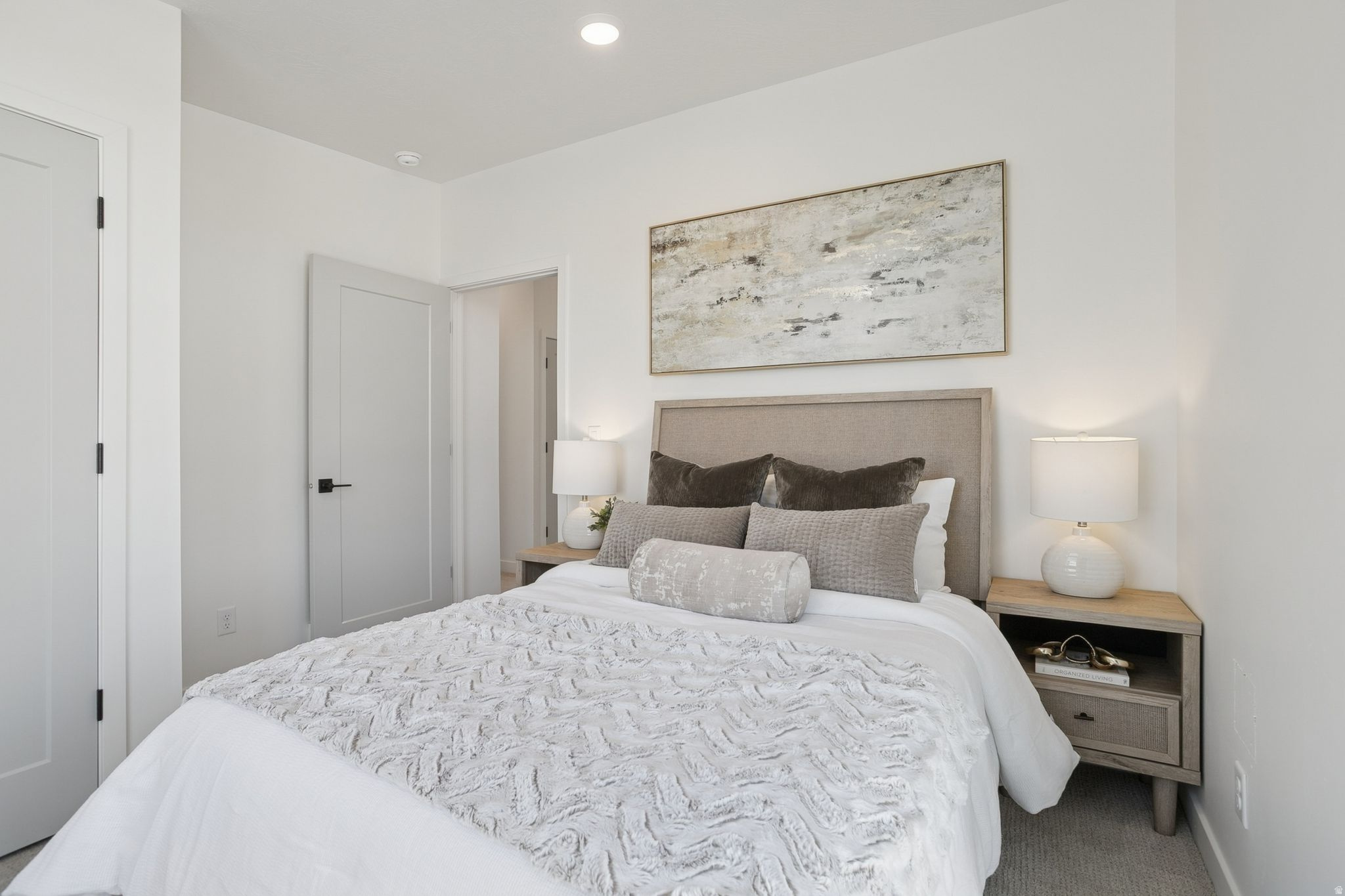 300 LOFTS - Residential