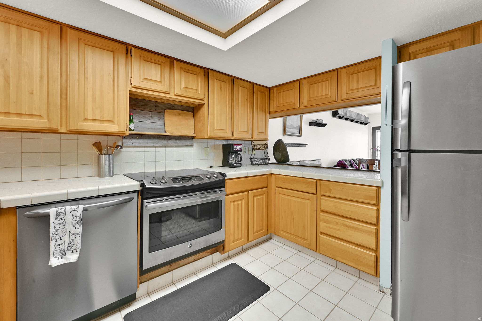 WOLF STAR - Residential
