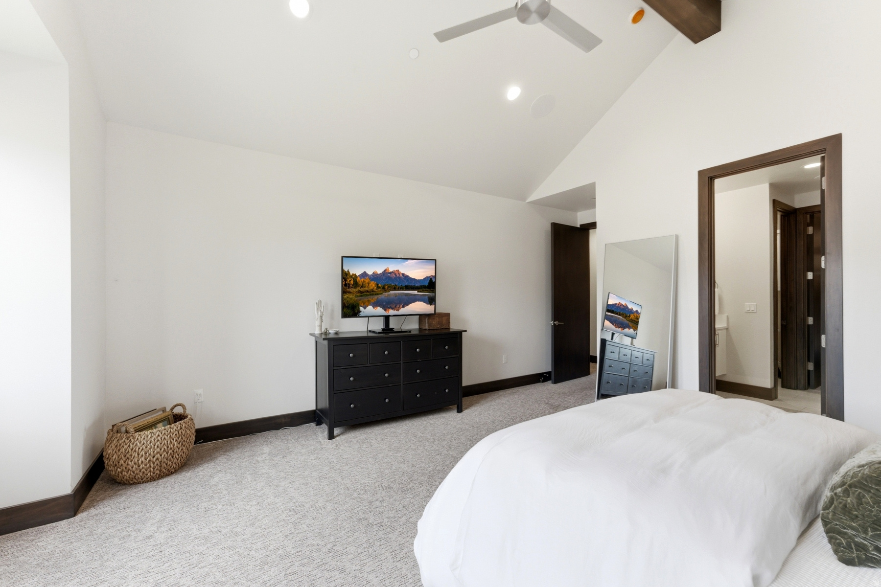 THE VILLAS AT RED LEDGES - Residential