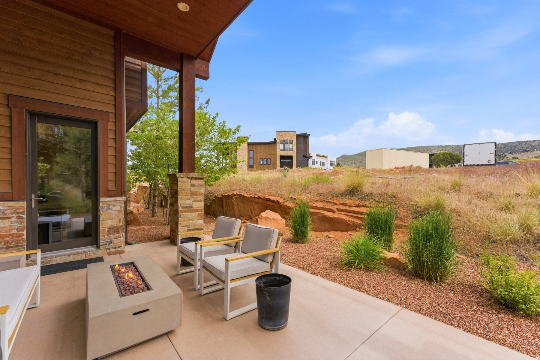 THE VILLAS AT RED LEDGES - Residential