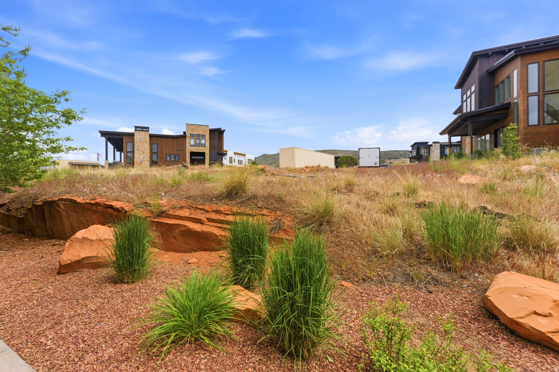THE VILLAS AT RED LEDGES - Residential