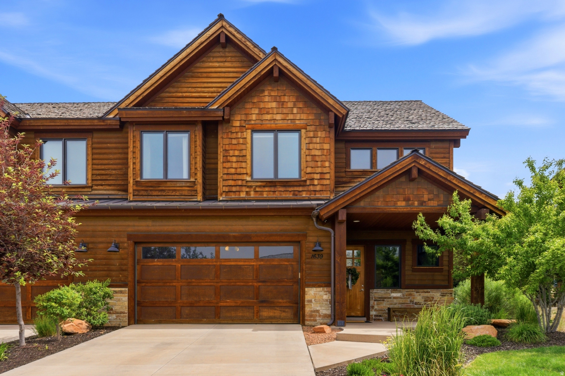 THE VILLAS AT RED LEDGES - Residential