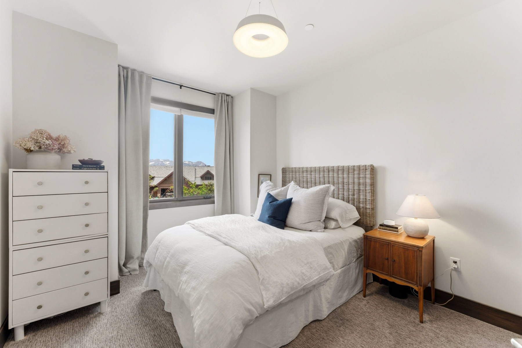 THE VILLAS AT RED LEDGES - Residential