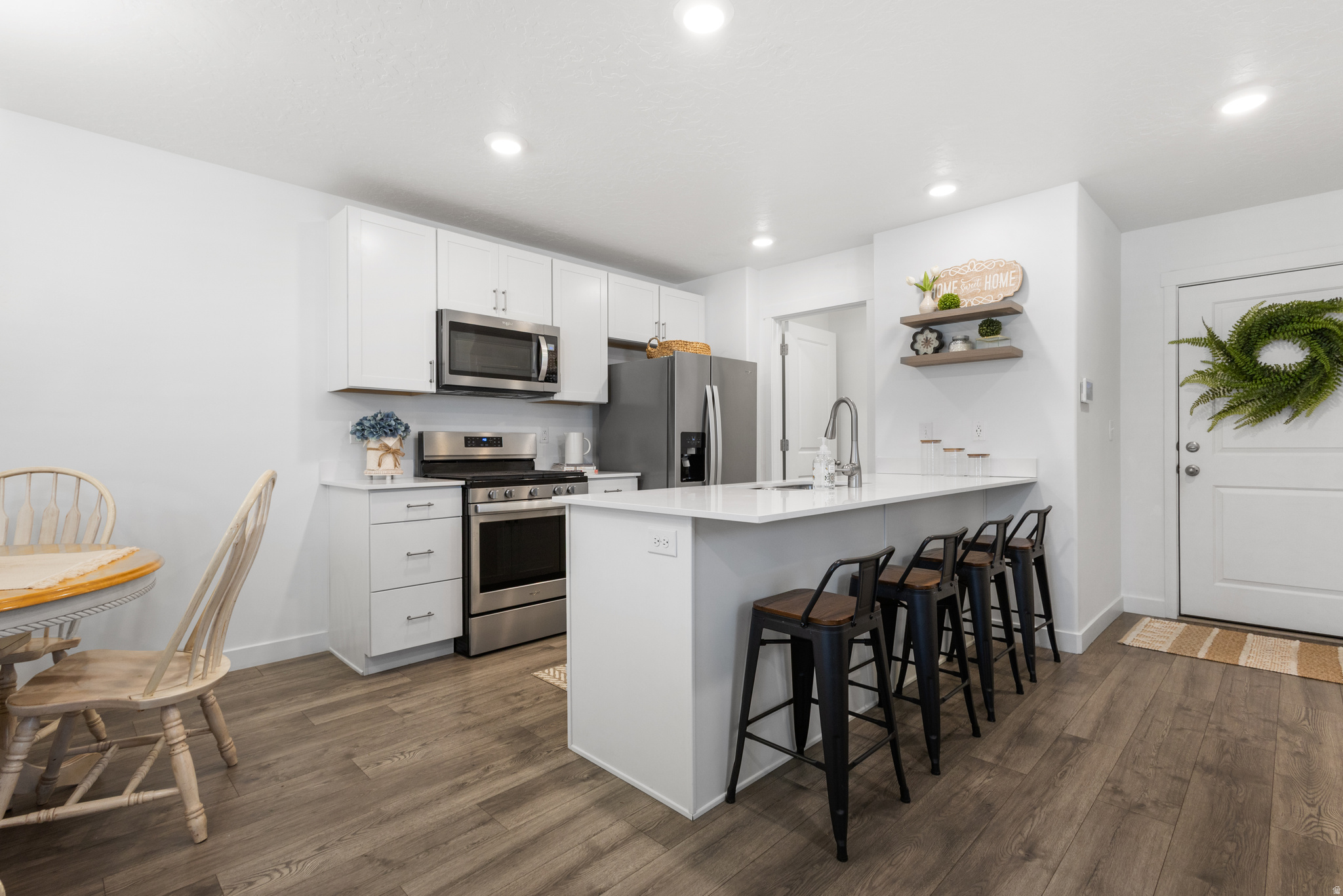 MECHAM TOWNS - Residential