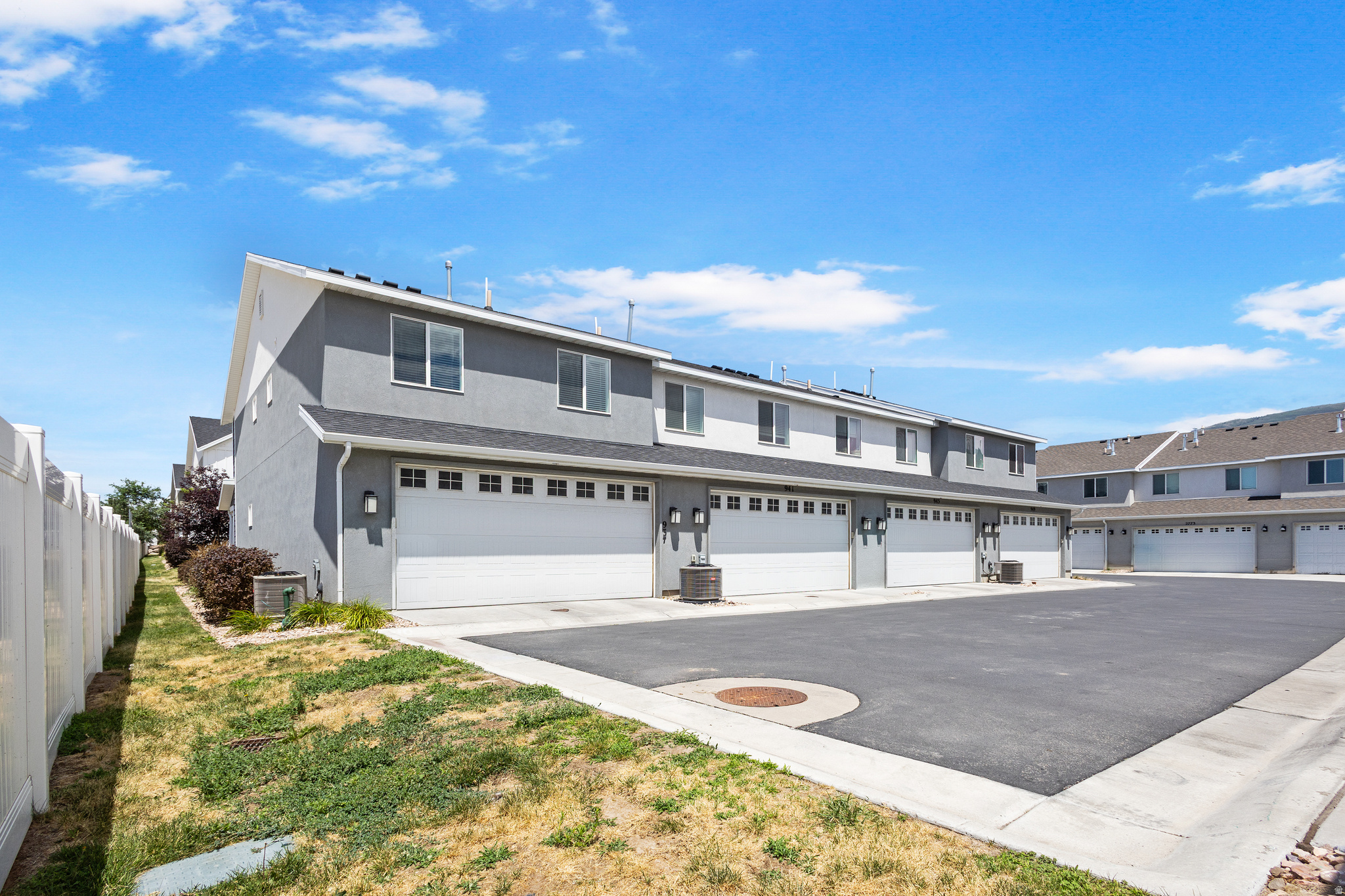 MECHAM TOWNS - Residential