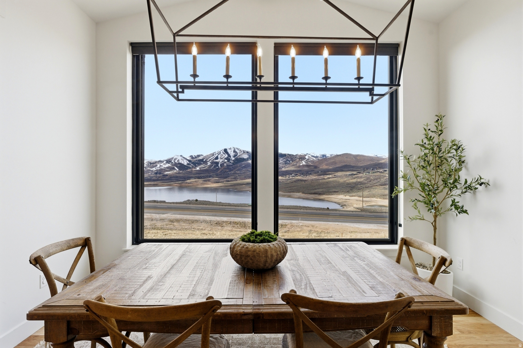 DEER MOUNTAIN RESORT - Residential