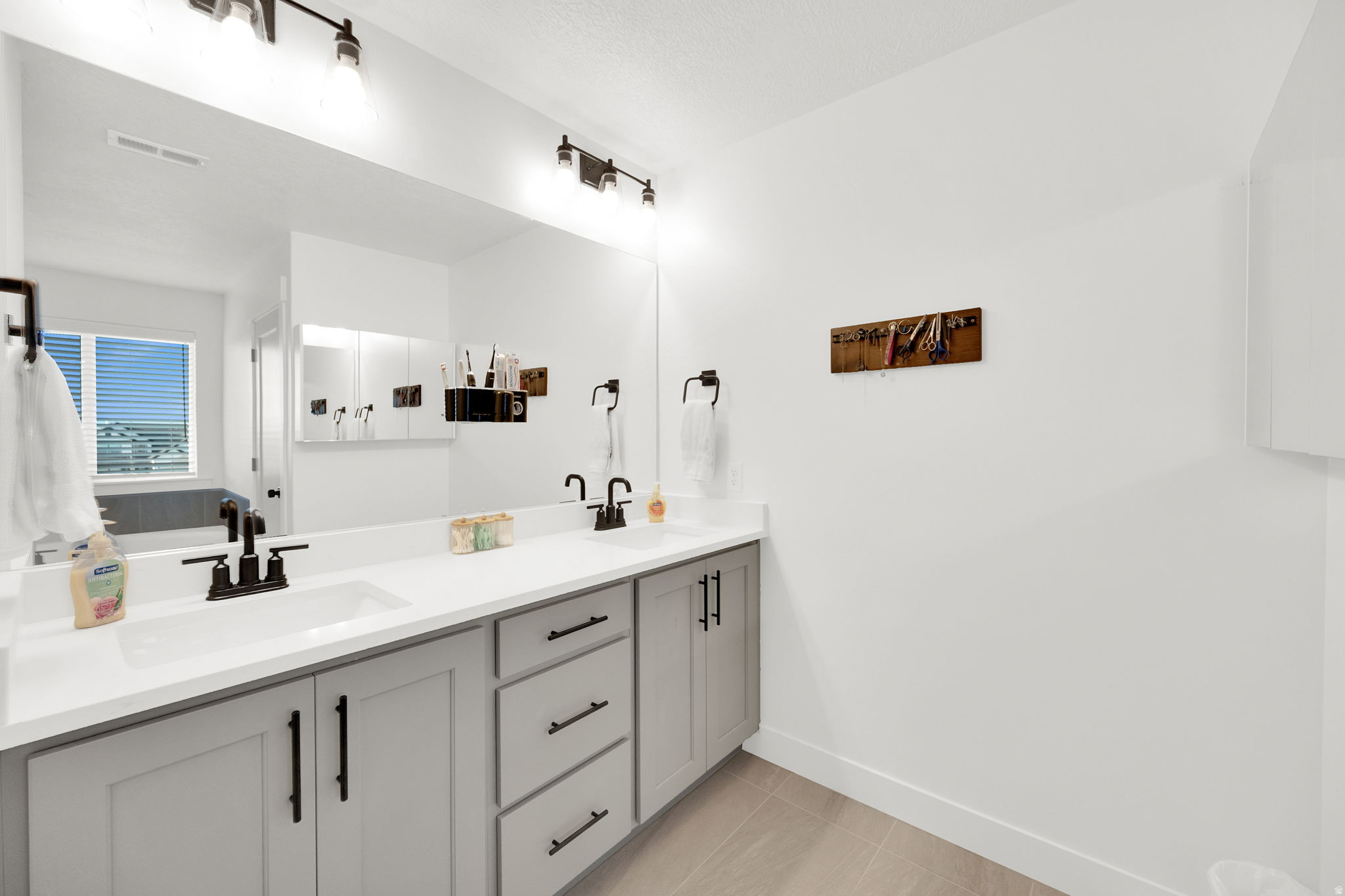 WOODS - Residential