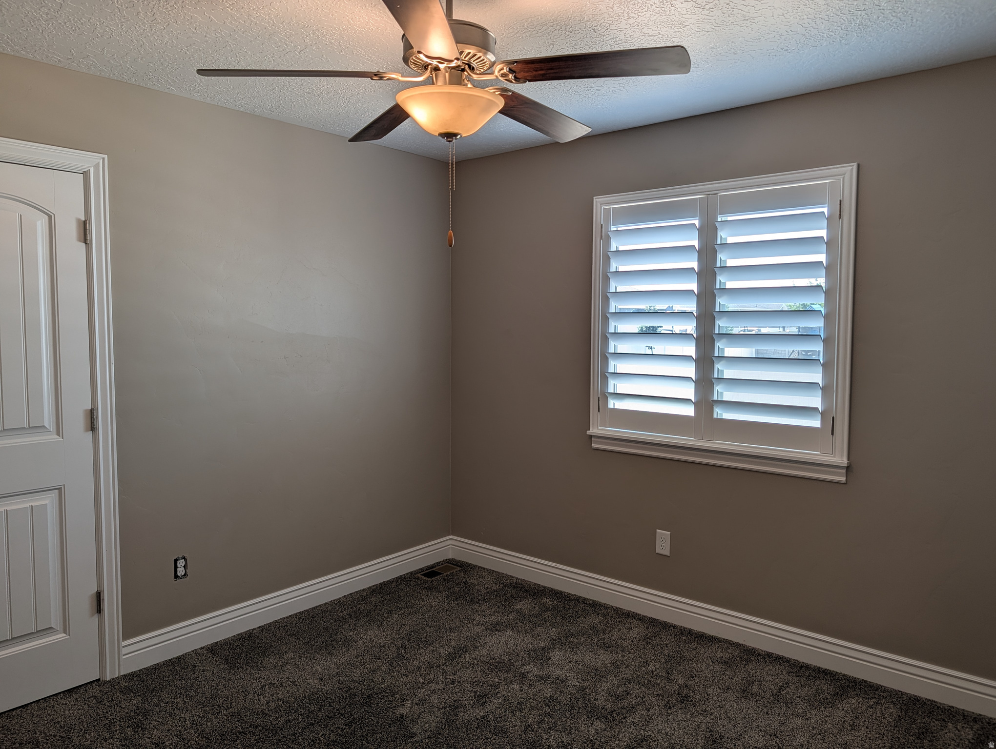 MUSTANG RIDGE SUBDIVISION - Residential