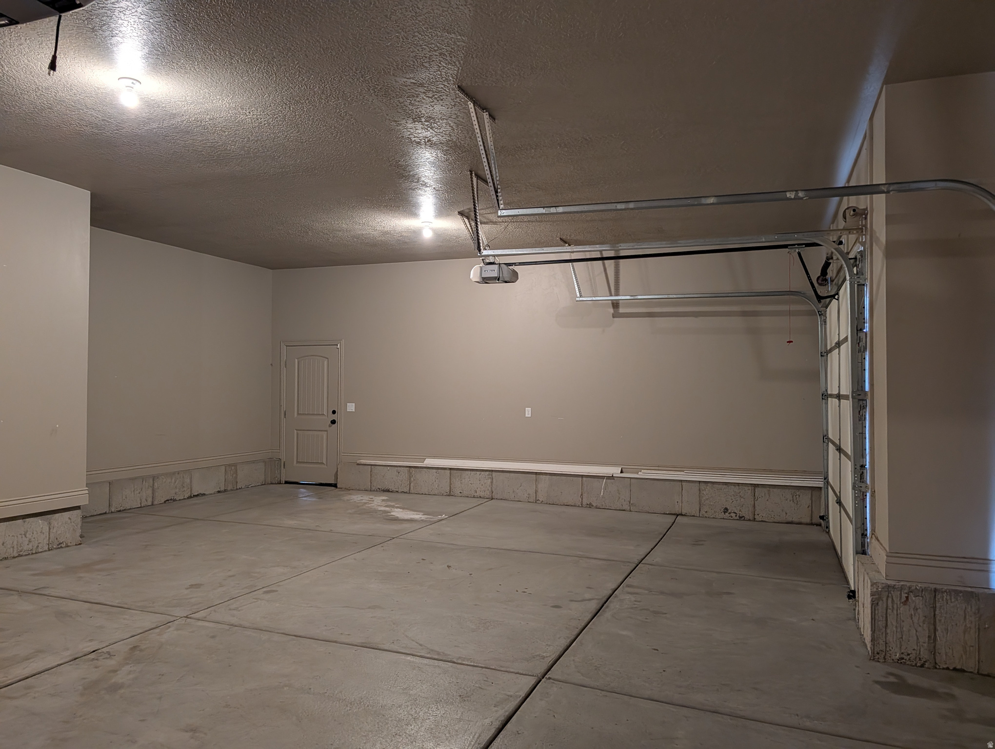 MUSTANG RIDGE SUBDIVISION - Residential