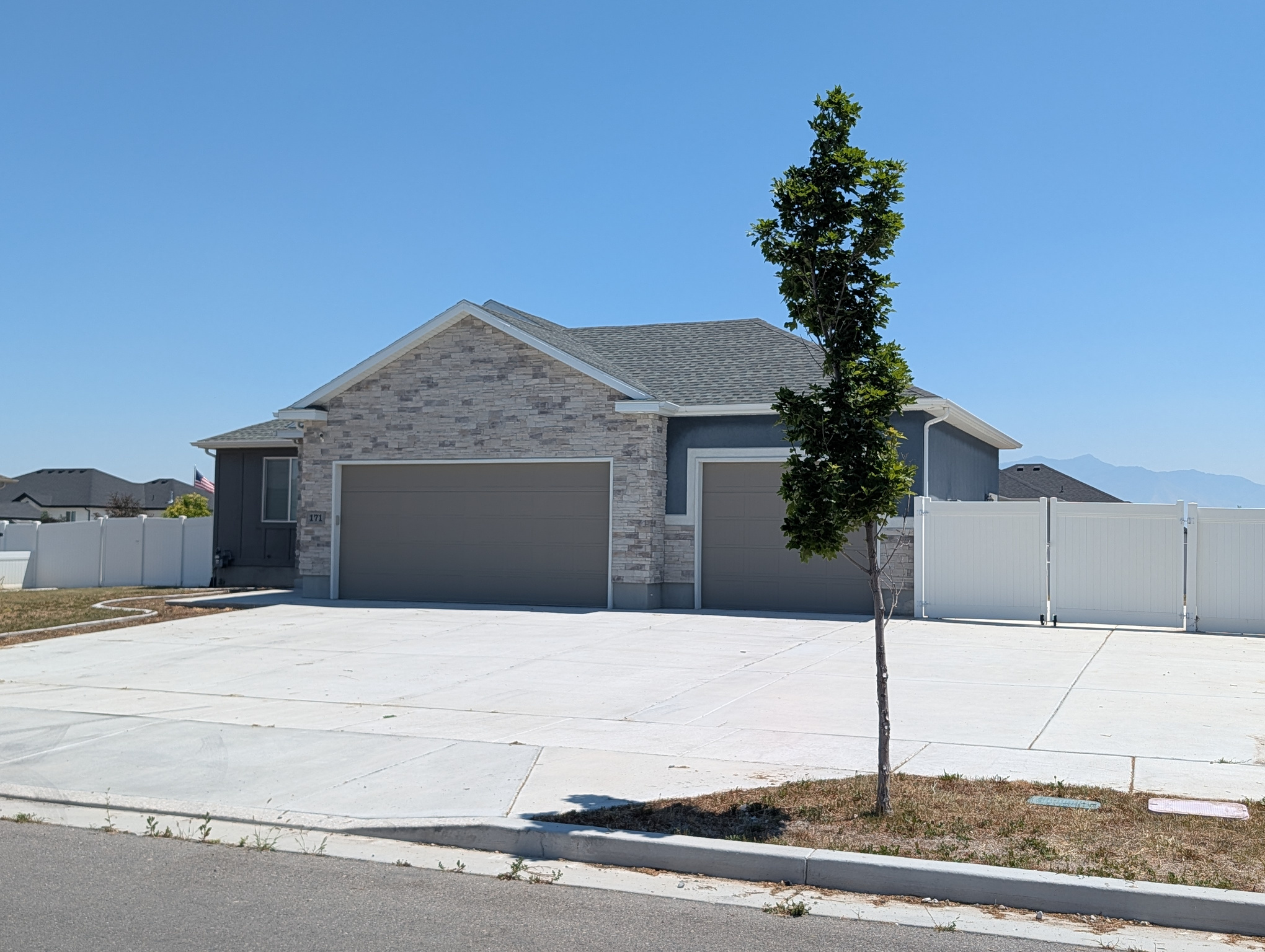 MUSTANG RIDGE SUBDIVISION - Residential