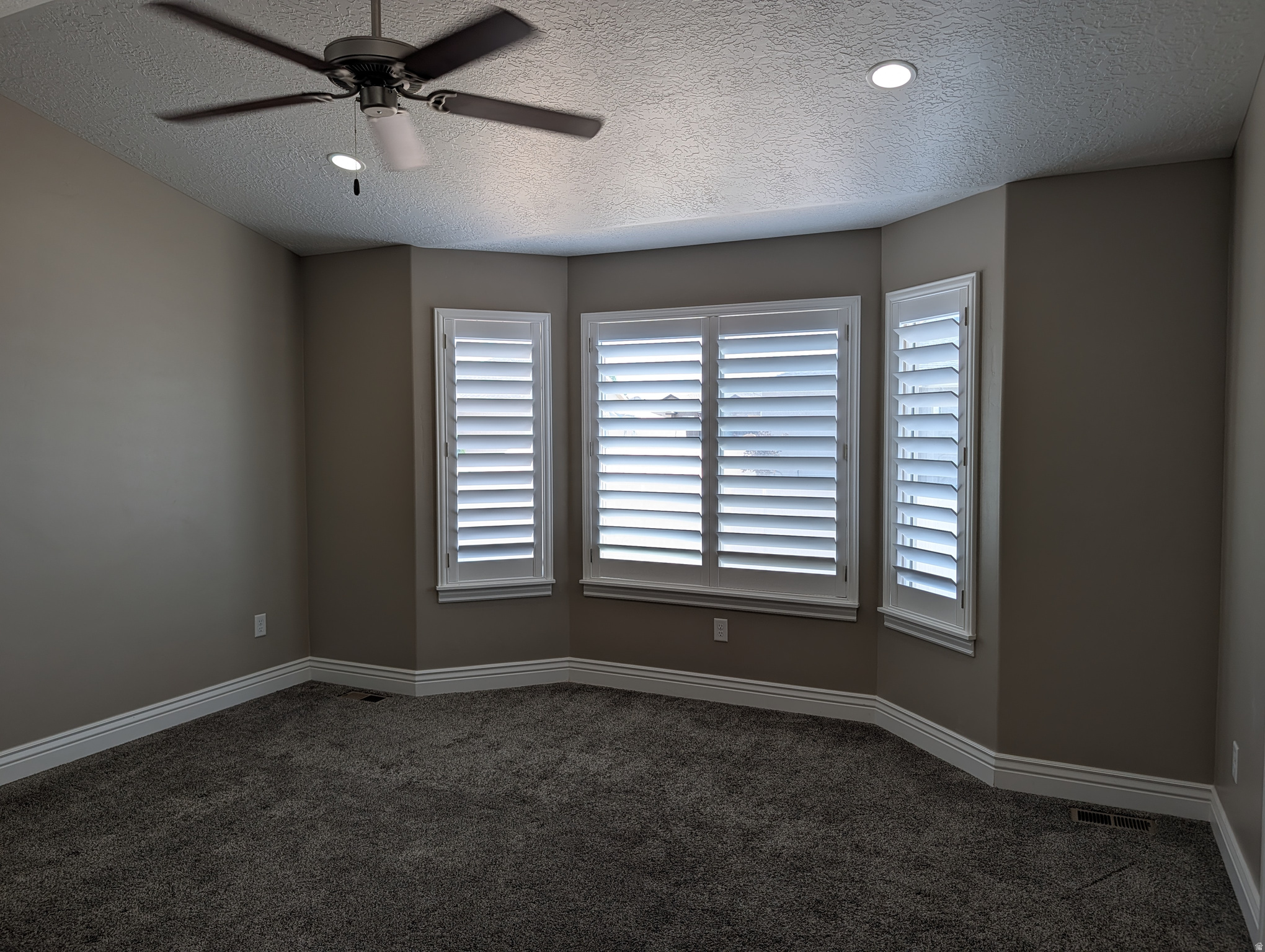 MUSTANG RIDGE SUBDIVISION - Residential