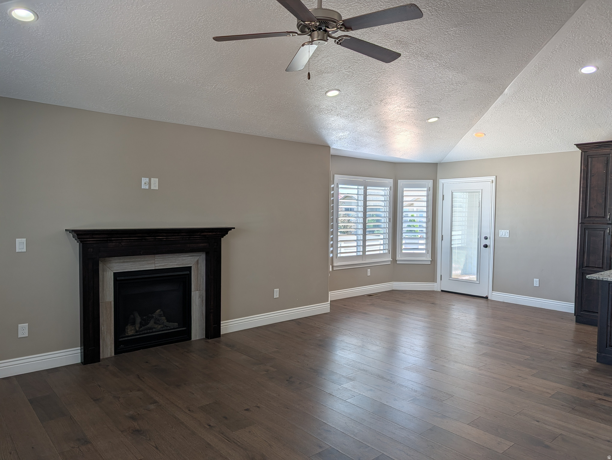 MUSTANG RIDGE SUBDIVISION - Residential
