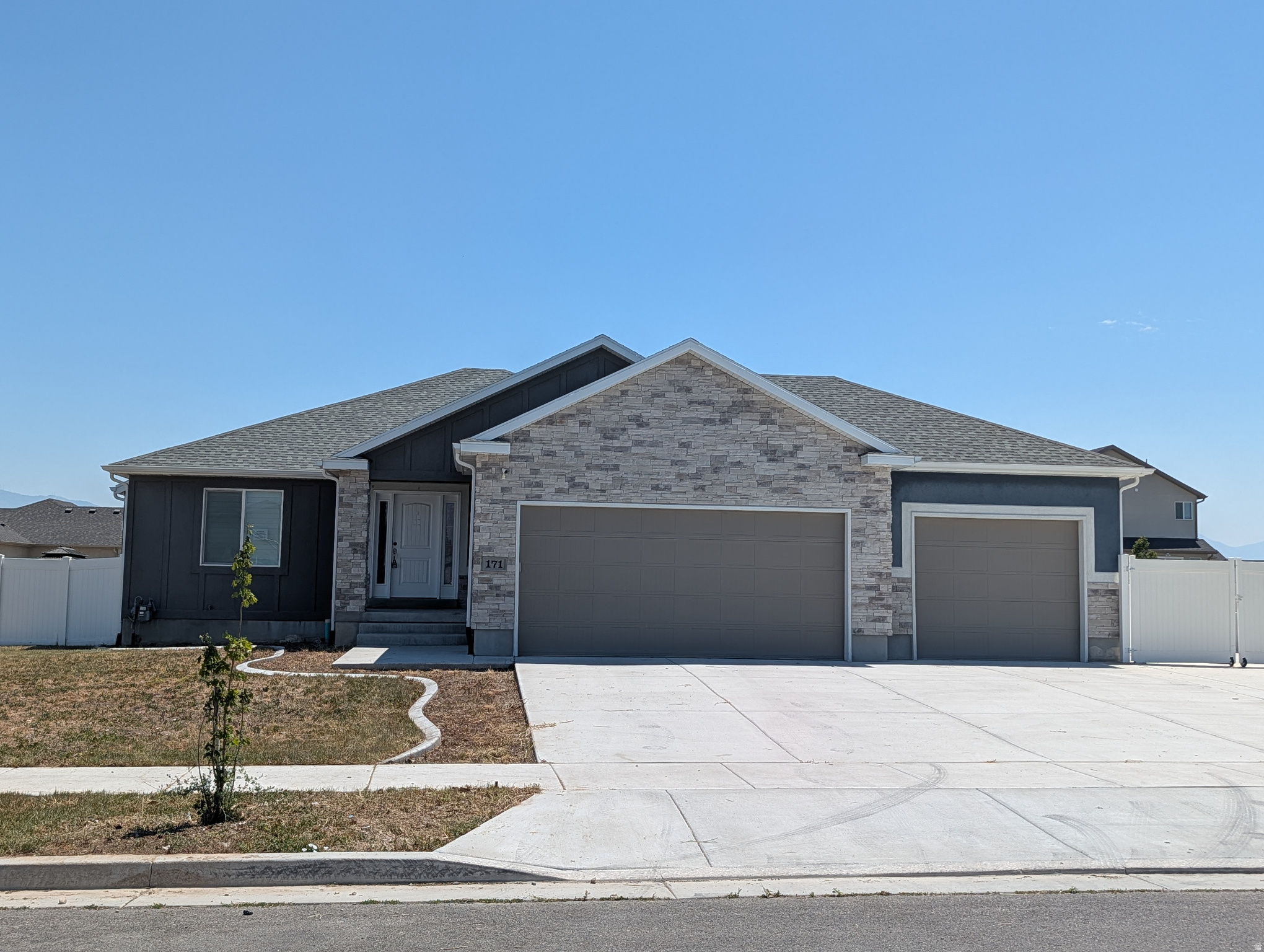 MUSTANG RIDGE SUBDIVISION - Residential