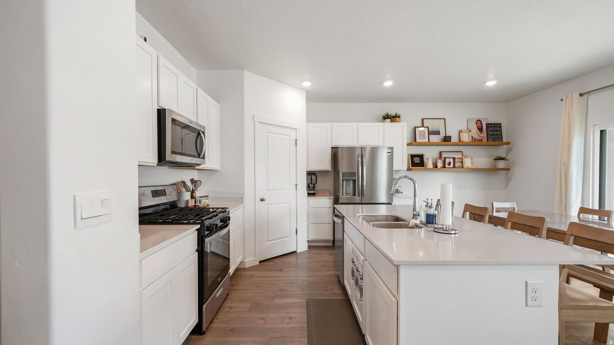 SPRING RANCH - Residential